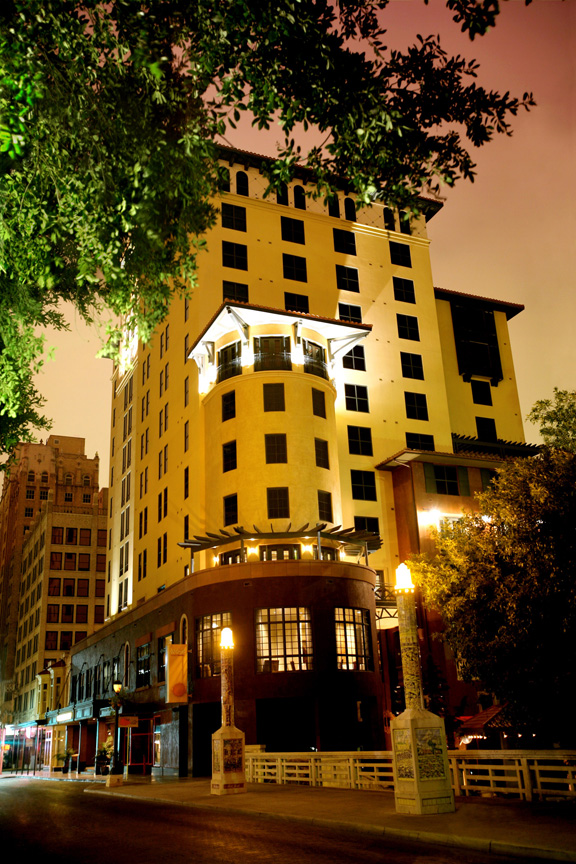 Hotel Valencia Riverwalk | San Antonio